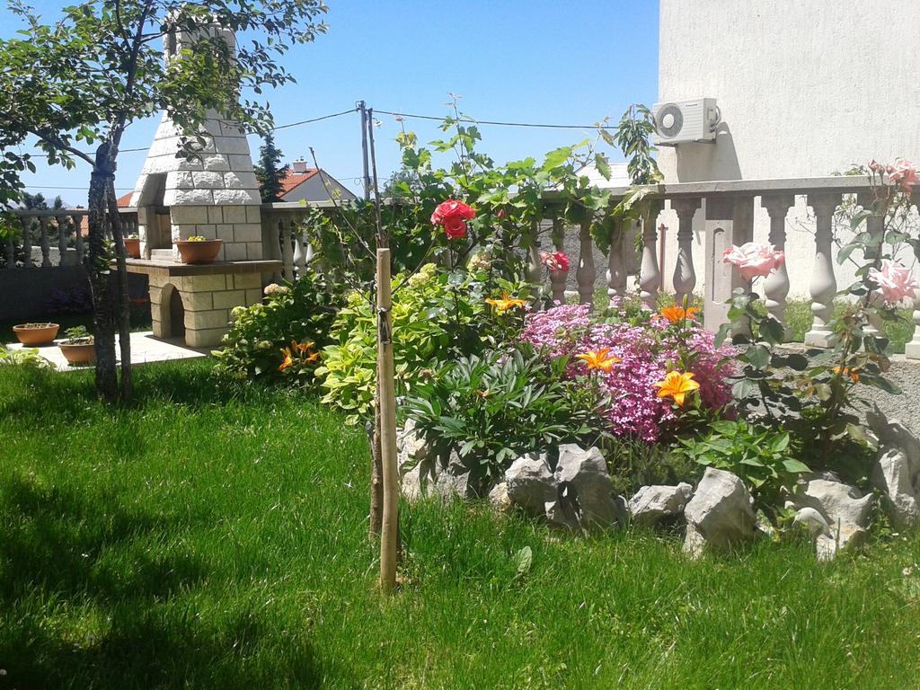 Apartment And Rooms Markovic Senj  Rom bilde