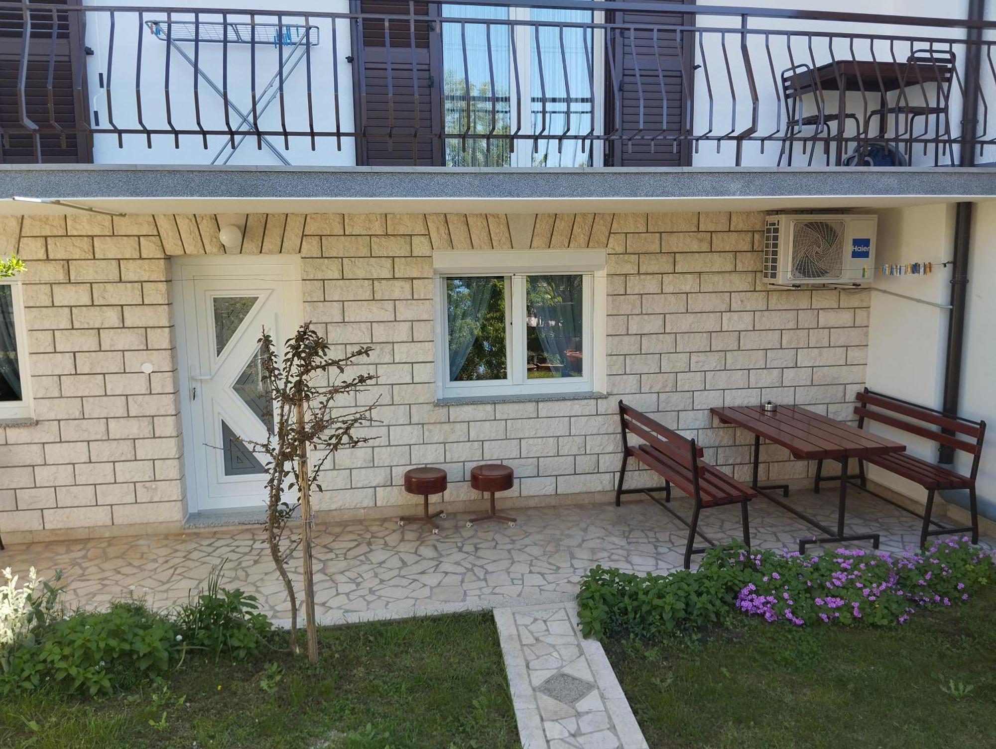 Apartment And Rooms Markovic Senj  Eksteriør bilde