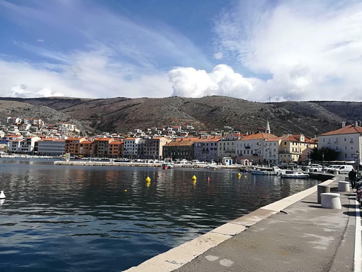 Apartment And Rooms Markovic Senj  Eksteriør bilde